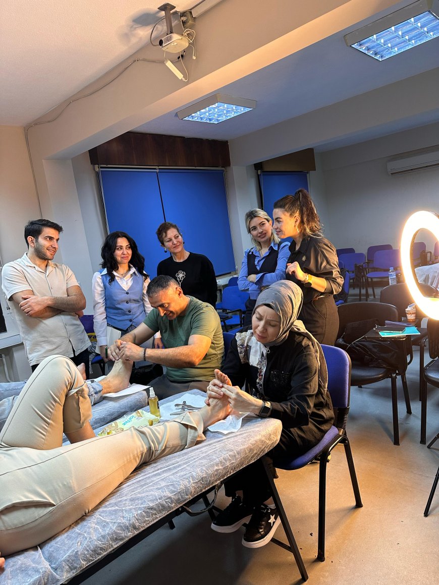 Uluslararası Refleksoloji Enstitüsü’nde Ocak Grubu Yüz Yüze Eğitimine Yoğun İlgi!